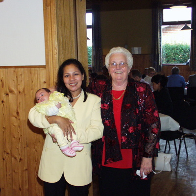 2002-10-06 Madeline baptismal,Marifie og Flemming