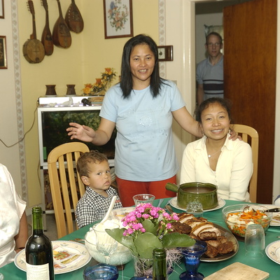 2007-06-16 Familien Petersen og Verna med børn besøger os